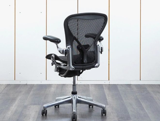 Офисные кресла Herman Miller Aeron: революция в эргономике рабочего места