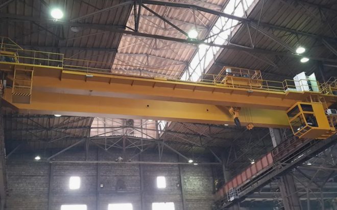 Внедрение автоматизации в управление мостовыми кранами: эффективность и безопасность