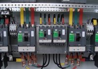 Щиты монтажные промышленные: выбор между напольным и настенным исполнением